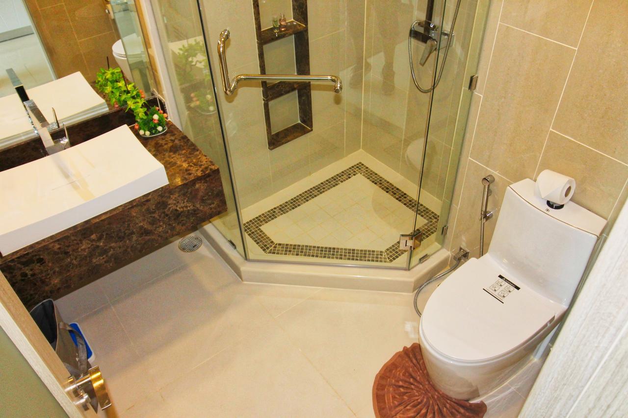 Ferienwohnung The Peak Towers Pattaya Exterior foto