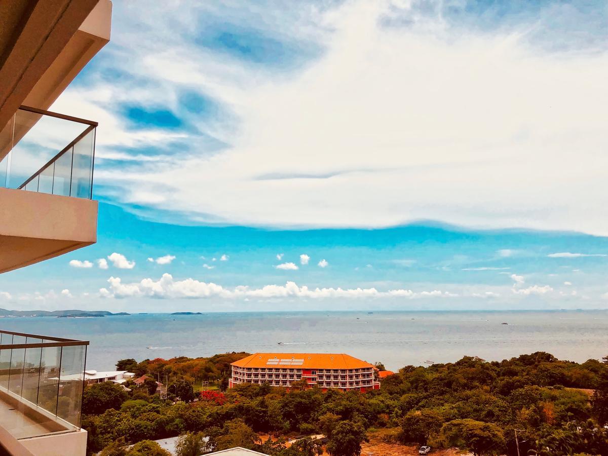 Ferienwohnung The Peak Towers Pattaya Exterior foto